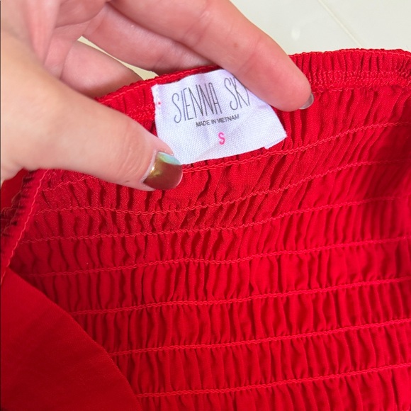 Sienna Sky Vibrant Red Bow Crop Top - Picture 4 of 5